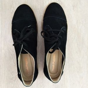 Women's Hush Puppies Aiden Clever black Oxfords